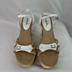 MIA Wedge Sandal- white strap Size 11
